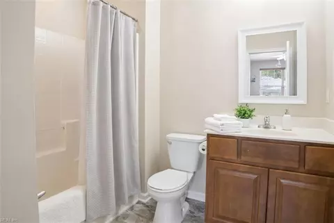 Bath - 2409 Leytonstone Dr, Chesapeake, VA 23321 photo 5 of 5