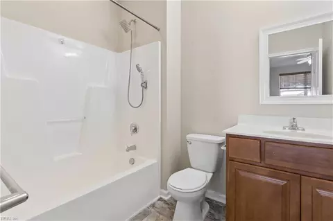 Bath - 2409 Leytonstone Dr, Chesapeake, VA 23321 photo 4 of 5