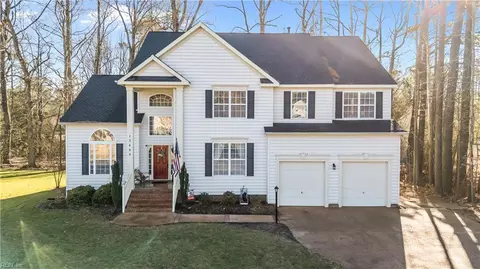 13468 Whippingham Pw Pkwy, Carrollton, VA 23314