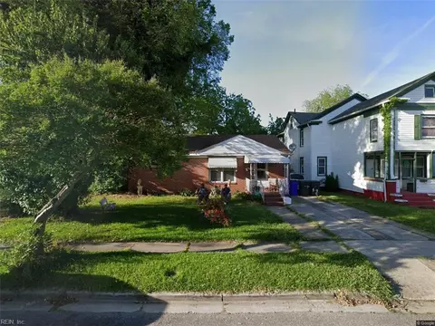 210 Hough Ave, Norfolk, VA 23523