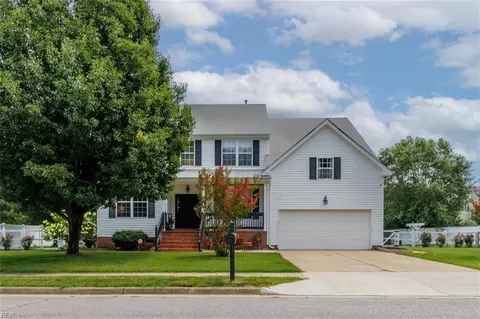Exterior - 1816 Sunsprite Loop, Chesapeake, VA 23323 photo 2 of 9