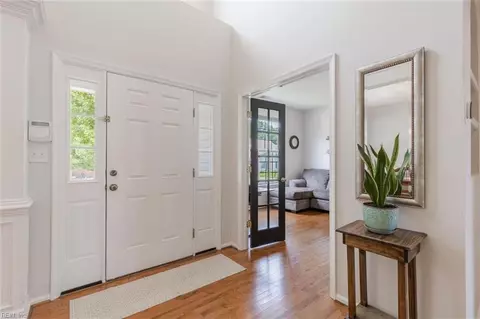 Entry Way - 1816 Sunsprite Loop, Chesapeake, VA 23323 photo 1 of 6