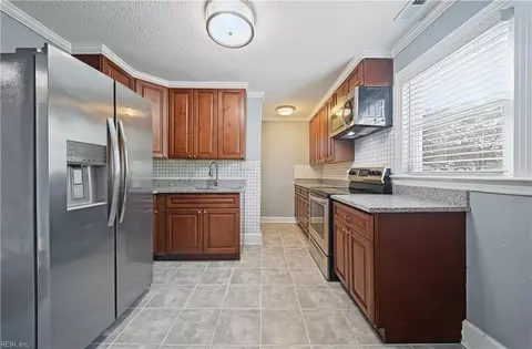 Other - 968 Albert Ave, Norfolk, VA 23513 photo 7 of 10