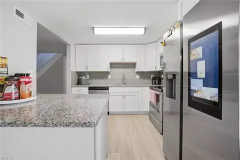 Kitchen - 2025 Nickerson Blvd, Hampton, VA 23663 photo 3 of 3