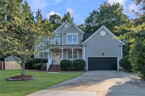 Exterior - 402 Undershot Ct, Chesapeake, VA 23323 photo 2 of 2