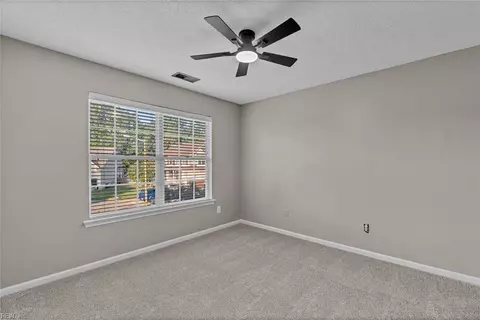 Bedroom - 402 Undershot Ct, Chesapeake, VA 23323 photo 7 of 13