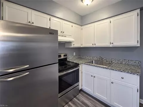Kitchen - 2127 Grandy Ave, Norfolk, VA 23504 photo 1 of 5