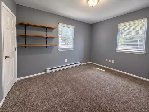 Bedroom - 2127 Grandy Ave, Norfolk, VA 23504 photo 5 of 7