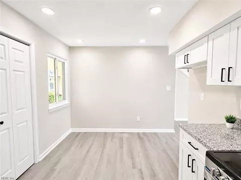 Other - 20 Cantamar Ct, Hampton, VA 23664 photo 4 of 8