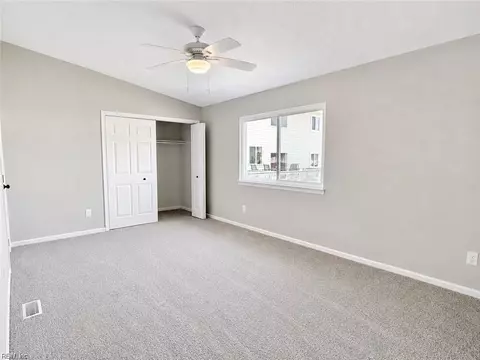 Bedroom - 20 Cantamar Ct, Hampton, VA 23664 photo 4 of 11