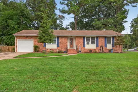 3680 Deerfield Dr, Suffolk, VA 23435