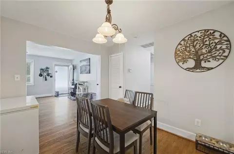 Dining - 32 Claremont Ave, Hampton, VA 23661 photo 1 of 2