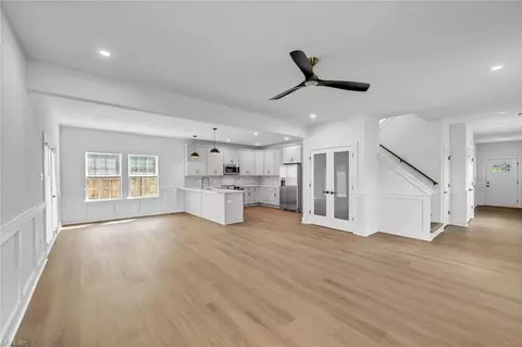 Living - 236 W Queen St, Hampton, VA 23669 photo 3 of 3