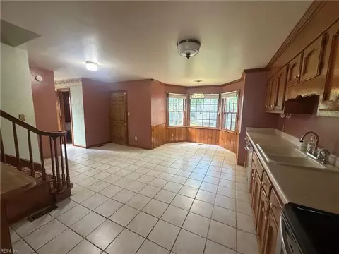 Other - 620 Emerald Ct, Chesapeake, VA 23320 photo 2 of 6