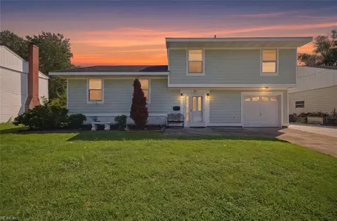 Exterior - 20 Diggs Dr, Hampton, VA 23666 photo 1 of 3
