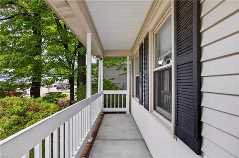Exterior - 68 Michaels Woods Dr, Hampton, VA 23666 photo 4 of 9