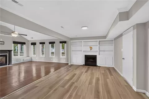 Living - 68 Michaels Woods Dr, Hampton, VA 23666 photo 4 of 12