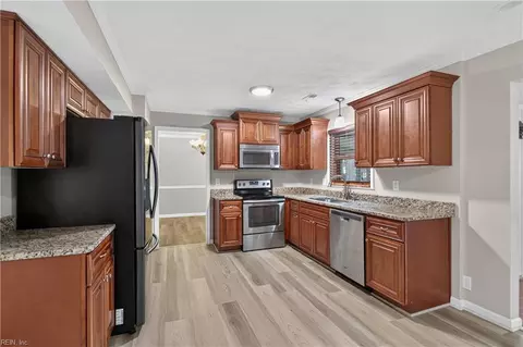 Kitchen - 68 Michaels Woods Dr, Hampton, VA 23666 photo 1 of 2