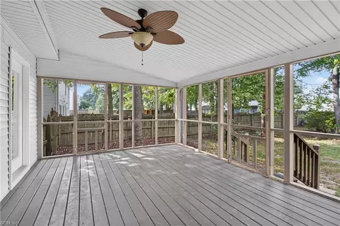 Exterior - 68 Michaels Woods Dr, Hampton, VA 23666 photo 5 of 9
