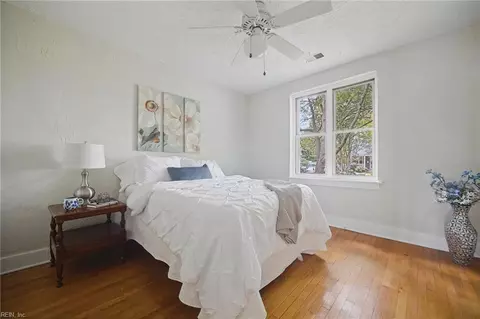 Bedroom - 1101 Lexan Ave, Norfolk, VA 23508 photo 3 of 11