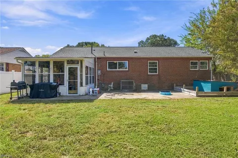Other - 13 Bedford Ct, Hampton, VA 23664 photo 9 of 10
