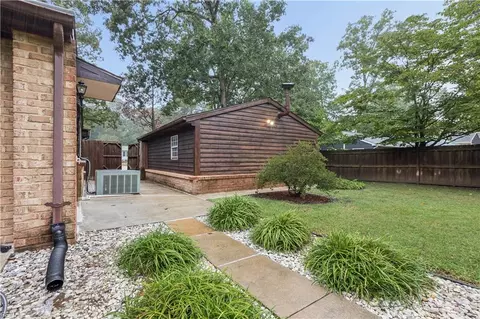 Exterior - 8165 Sheffield Dr, Gloucester, VA 23061 photo 7 of 16
