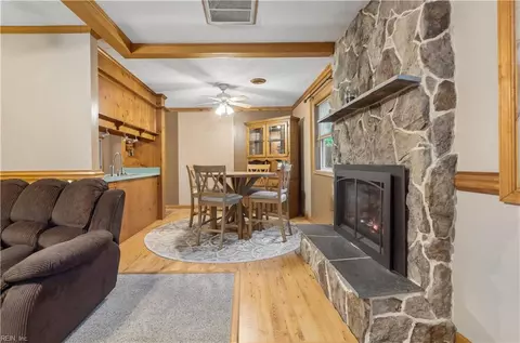 Dining - 8165 Sheffield Dr, Gloucester, VA 23061 photo 1 of 5