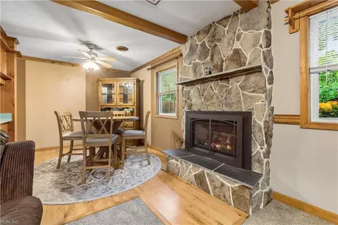 Dining - 8165 Sheffield Dr, Gloucester, VA 23061 photo 2 of 5