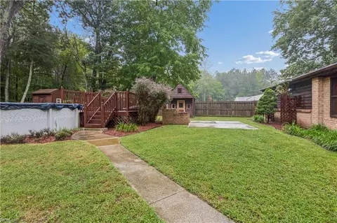 Exterior - 8165 Sheffield Dr, Gloucester, VA 23061 photo 6 of 16