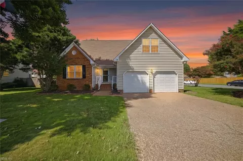 123 Plainfield Dr, Newport News, VA 23602