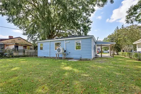 Exterior - 540 Dixie Dr, Norfolk, VA 23505 photo 6 of 7