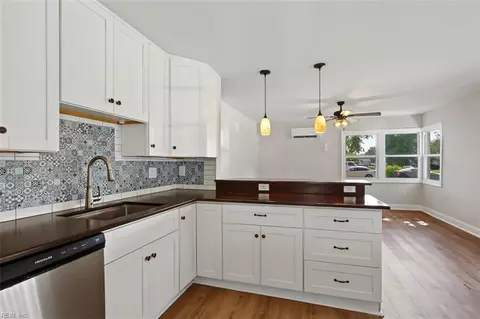 Kitchen - 540 Dixie Dr, Norfolk, VA 23505 photo 3 of 4