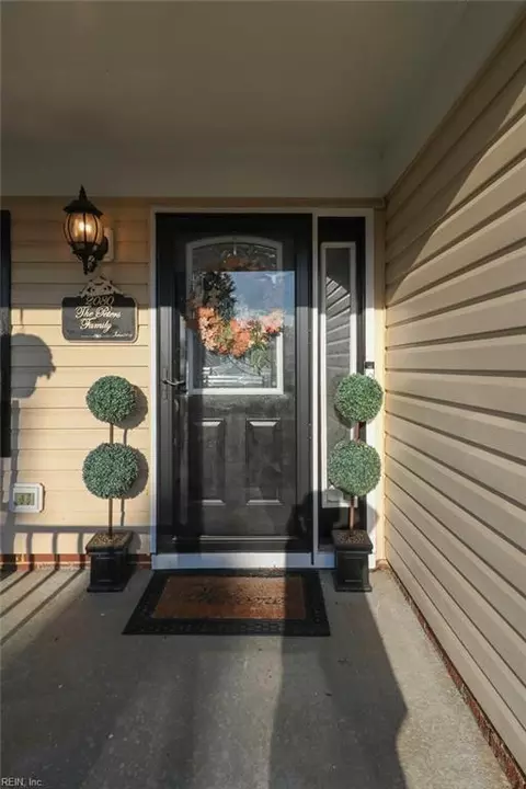 Entry Way - 2080 Maple Leaf Cres, Suffolk, VA 23434 photo 1 of 12