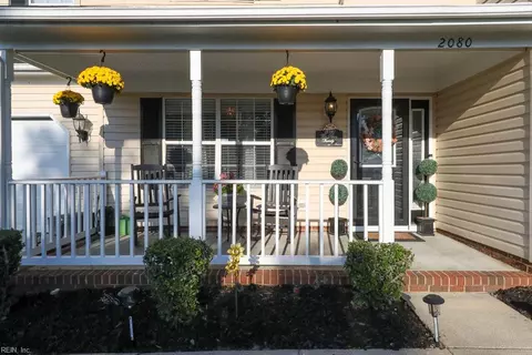 Exterior - 2080 Maple Leaf Cres, Suffolk, VA 23434 photo 3 of 5