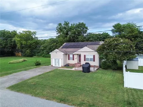 View/Area - 600 Dale St, Hampton, VA 23661 photo 3 of 9