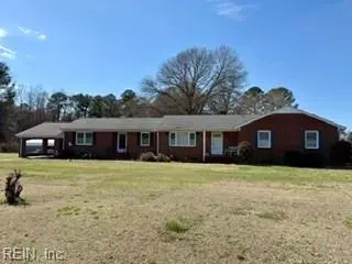 22392 Barrett Town Rd, Zuni, VA 23898