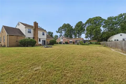 Exterior - 65 Tide Mill Ln, Hampton, VA 23666 photo 3 of 5