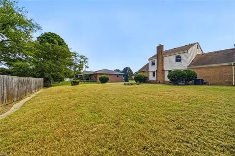 Exterior - 65 Tide Mill Ln, Hampton, VA 23666 photo 5 of 5