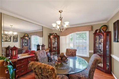 Dining - 140 Pine Crk, Hampton, VA 23669 photo 2 of 3