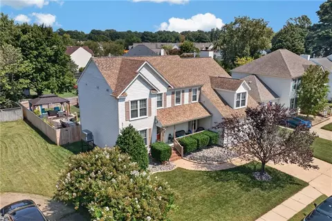 View/Area - 140 Pine Crk, Hampton, VA 23669 photo 6 of 11