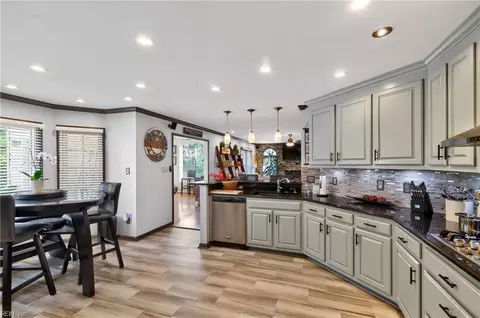 Kitchen - 140 Pine Crk, Hampton, VA 23669 photo 3 of 3