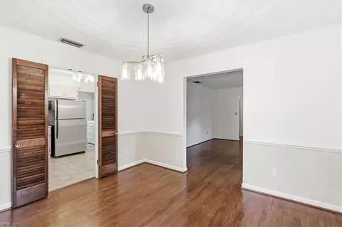 Dining - 349 Bartell Dr, Chesapeake, VA 23322 photo 3 of 3