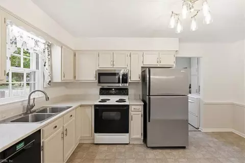 Kitchen - 349 Bartell Dr, Chesapeake, VA 23322 photo 1 of 1