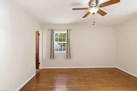 Bedroom - 349 Bartell Dr, Chesapeake, VA 23322 photo 3 of 6