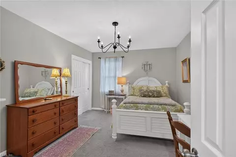 Bedroom - 302 Jordan Dr, Smithfield, VA 23430 photo 6 of 6