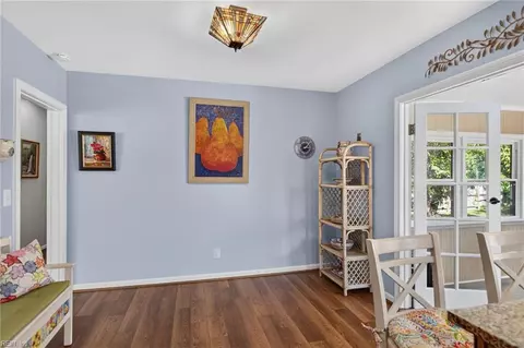 Entry Way - 302 Jordan Dr, Smithfield, VA 23430 photo 1 of 3