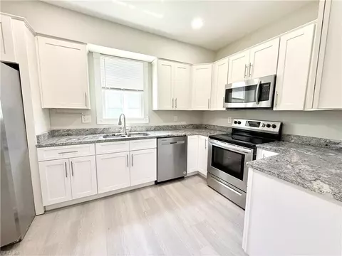 Kitchen - 709 E Mercury Blvd, Hampton, VA 23663 photo 3 of 3