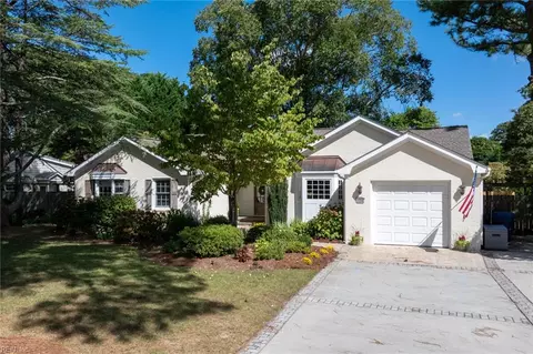 1104 Chumley Rd, Virginia Beach, VA 23451