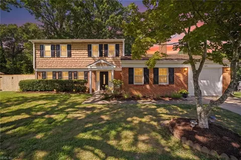 845 Saint James Dr, Virginia Beach, VA 23455