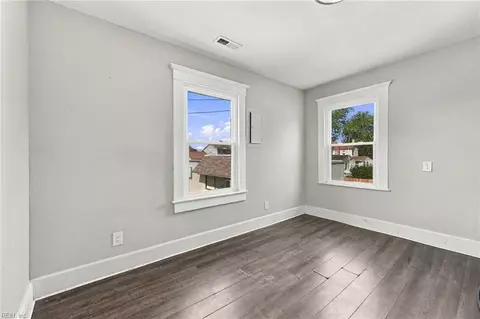 Other - 607 E Pembroke Ave, Hampton, VA 23669 photo 3 of 4